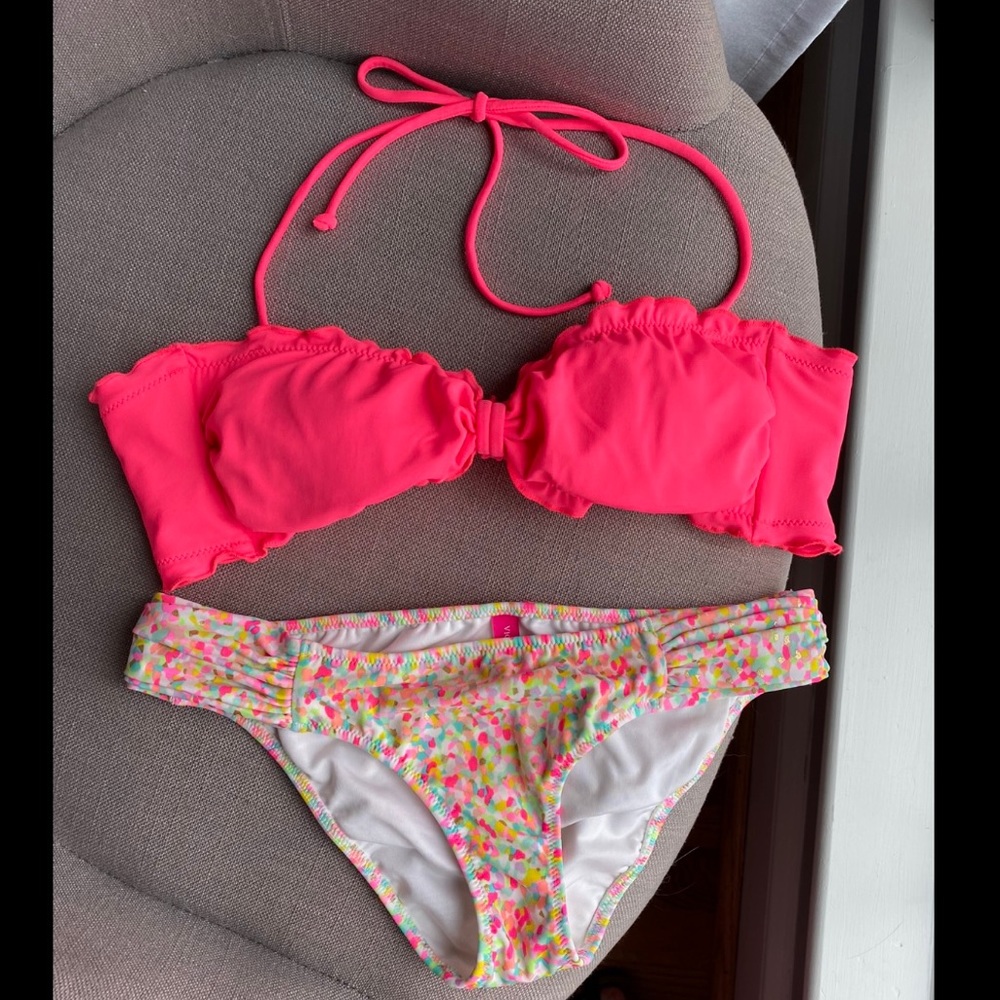 Victoria’s Secret bandeau bikini set